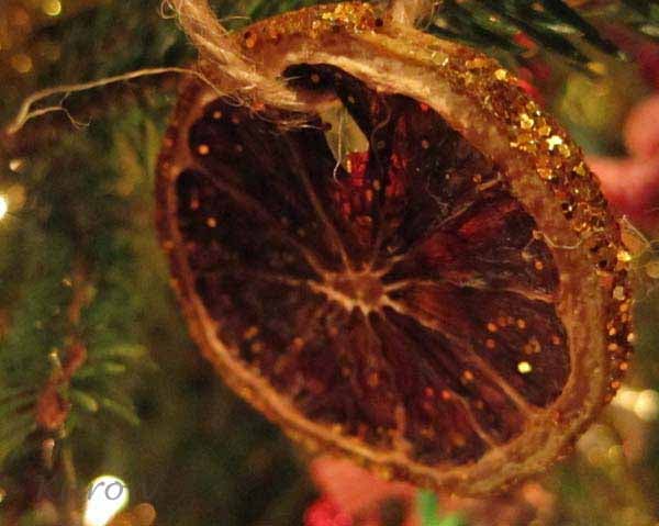 How to make dried oranges and other natural Christmas decorations