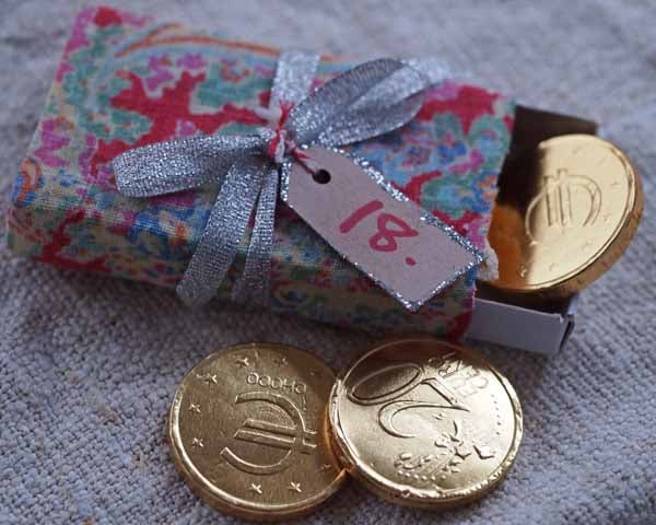 How To Make An Advent Sack