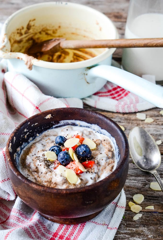 Overnight Oats with Blueberry Chia Jam Recipe - Love and Lemons