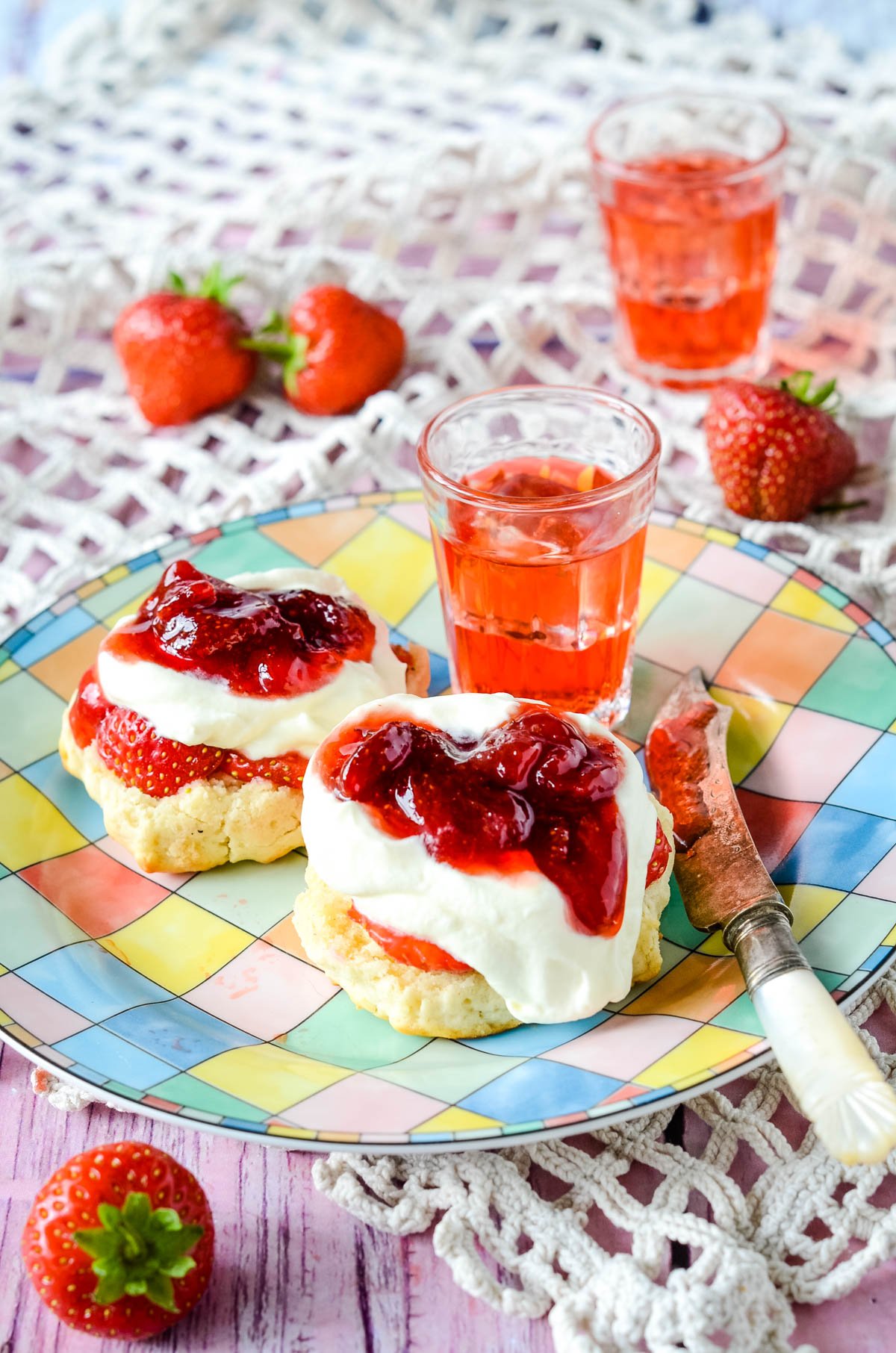 How to make homemade jam jar cocktails