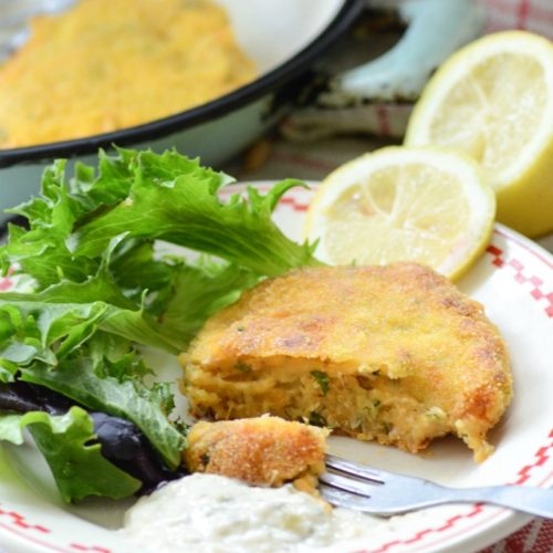 Super simple healthy and tasty recipe for salmon fishcakes
