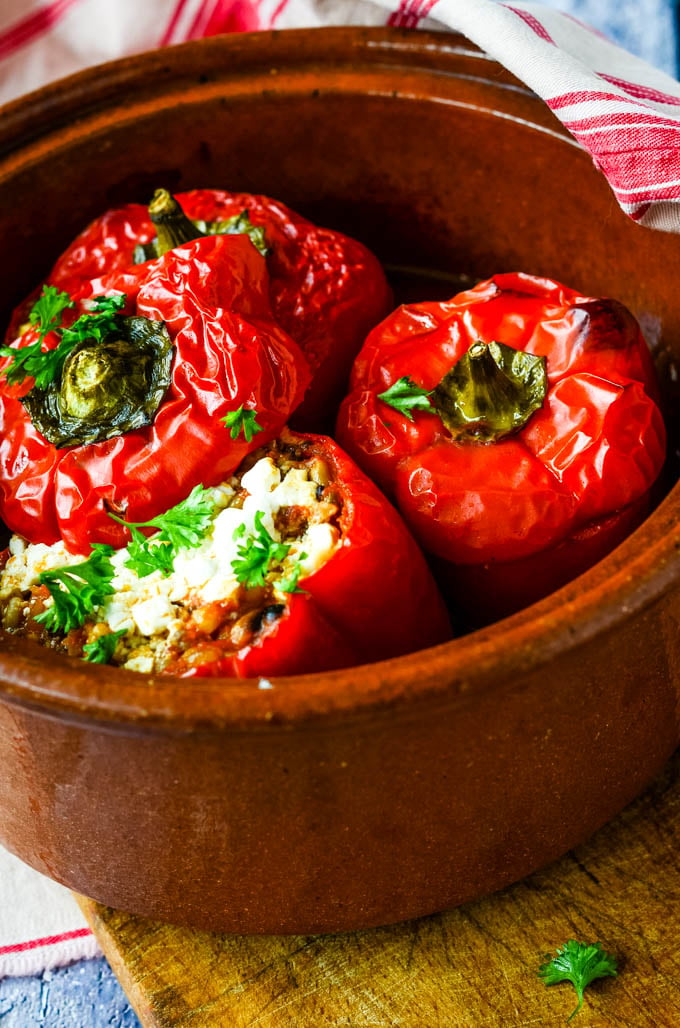 quick-and-easy-greek-style-vegetarian-stuffed-peppers-yemista-larder-love