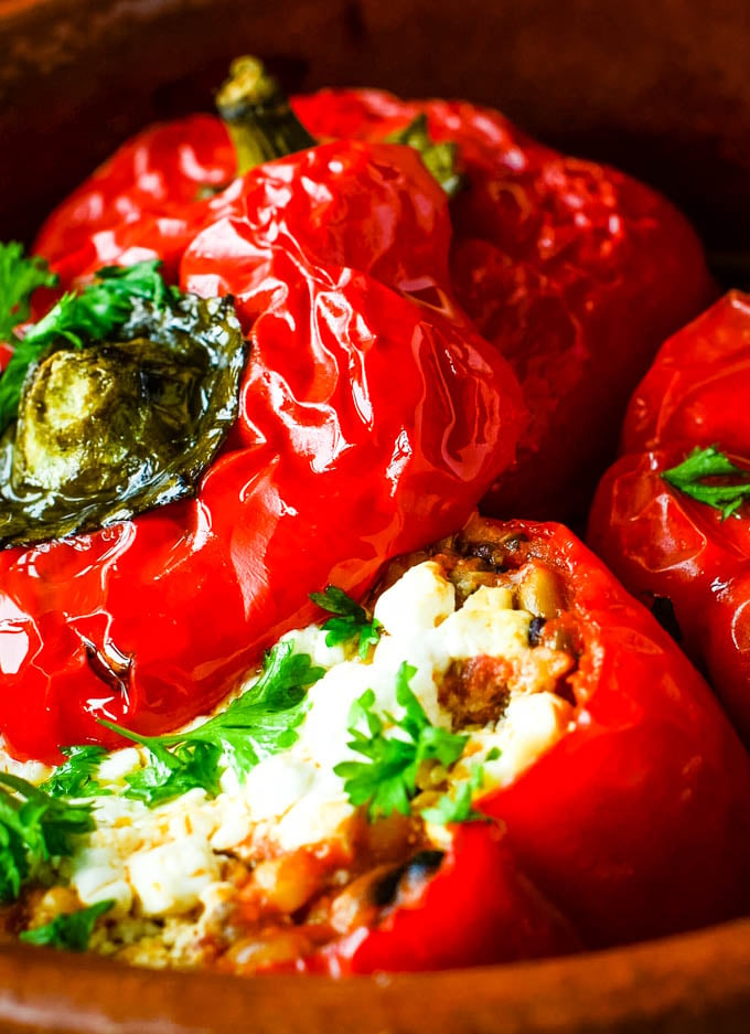 Quick And Easy Greek Style Vegetarian Stuffed Peppers Yemista Larder Love