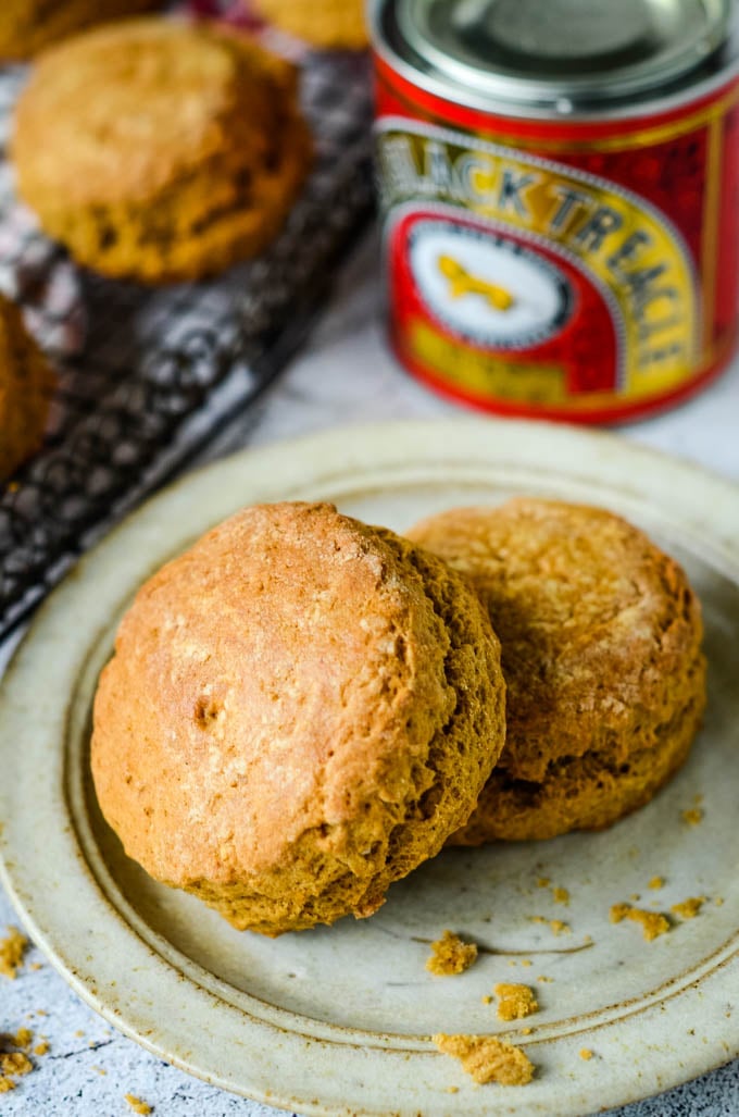 How To Make Traditional Scottish Treacle Scones - Larder Love