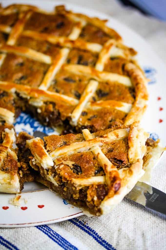 cut in the tart