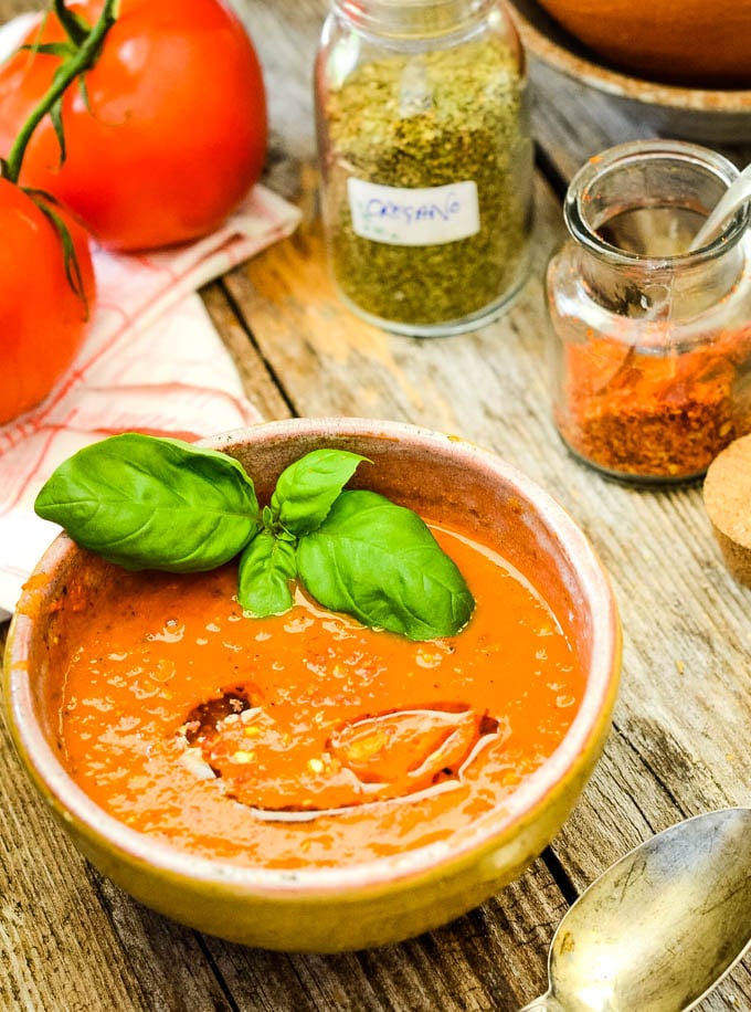 Easy Soup Maker Tomato Soup - Fuss Free Flavours