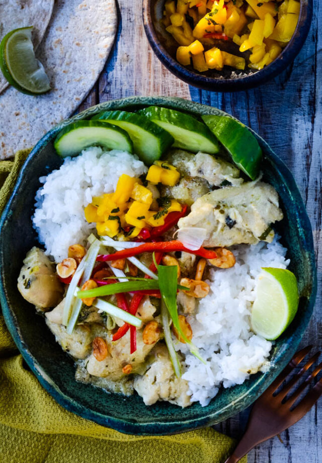 Thai Green Chicken Curry With Coconut Rice Bowl - Larder Love