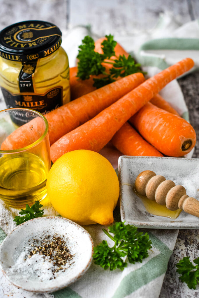 French Grated Carrot Salad (Salade de Carottes rapees) - Larder Love