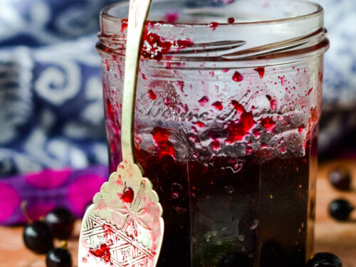 Easy 2 Ingredient Blackcurrant Jam Without Pectin - Larder Love