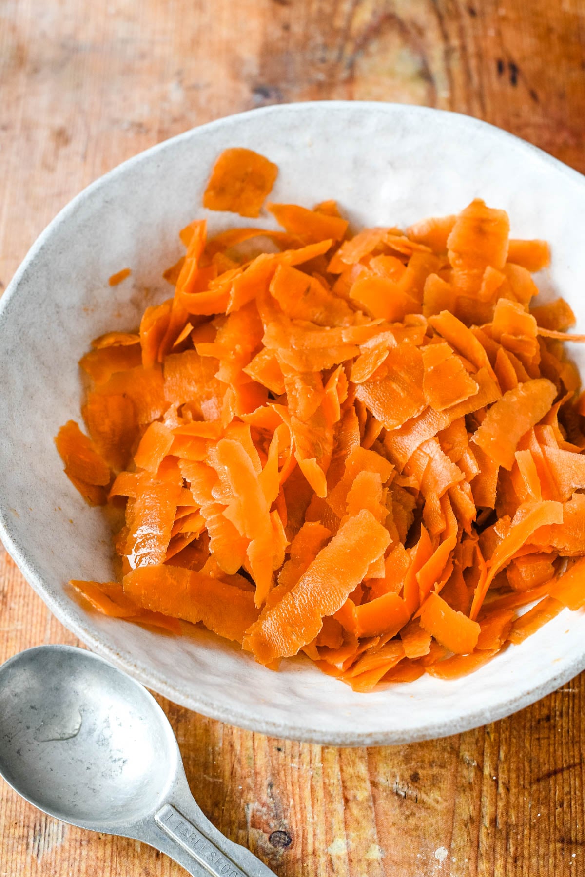 soaking carrot peel in vinegar
