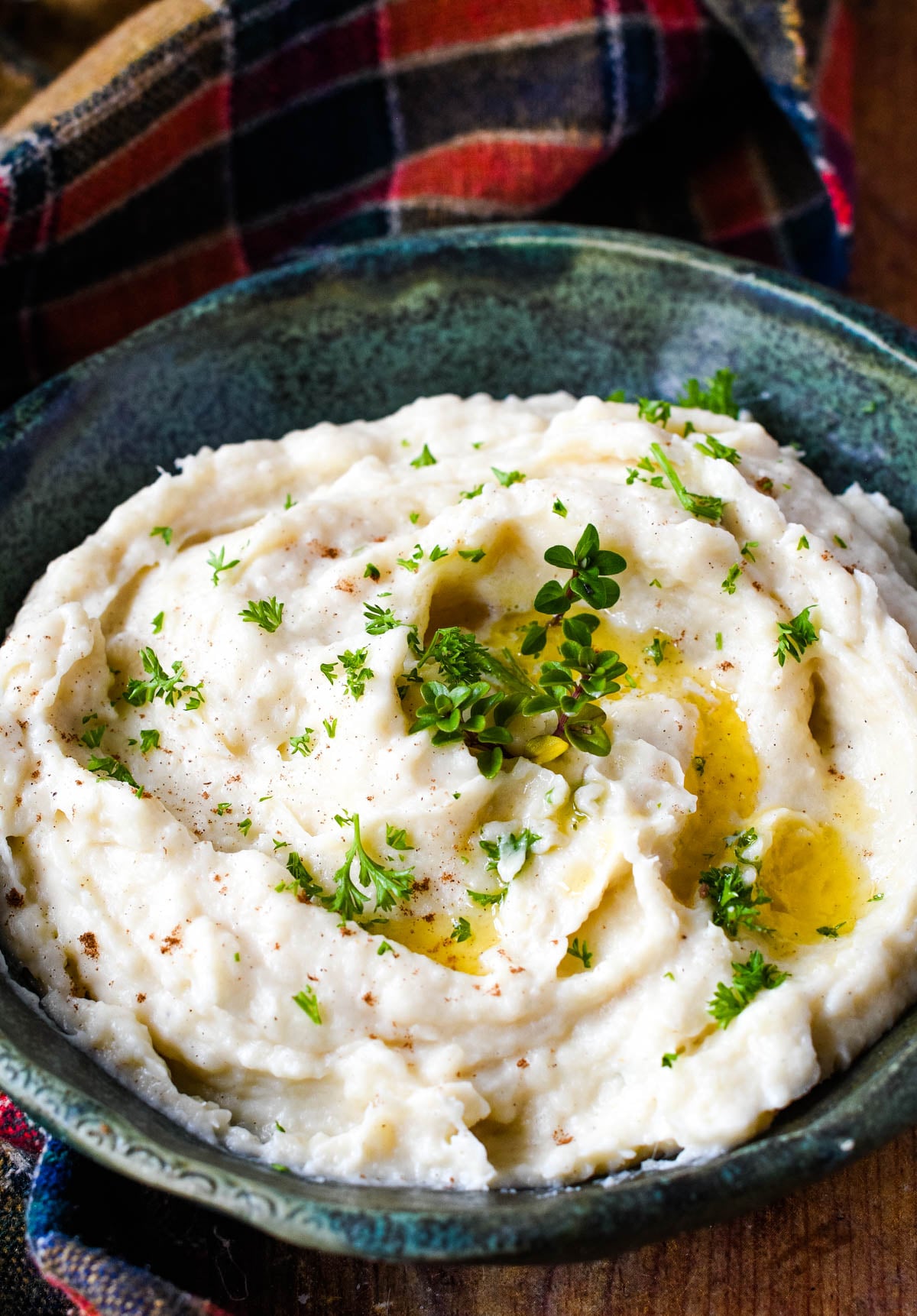 finished bowl of pureed parsnips
