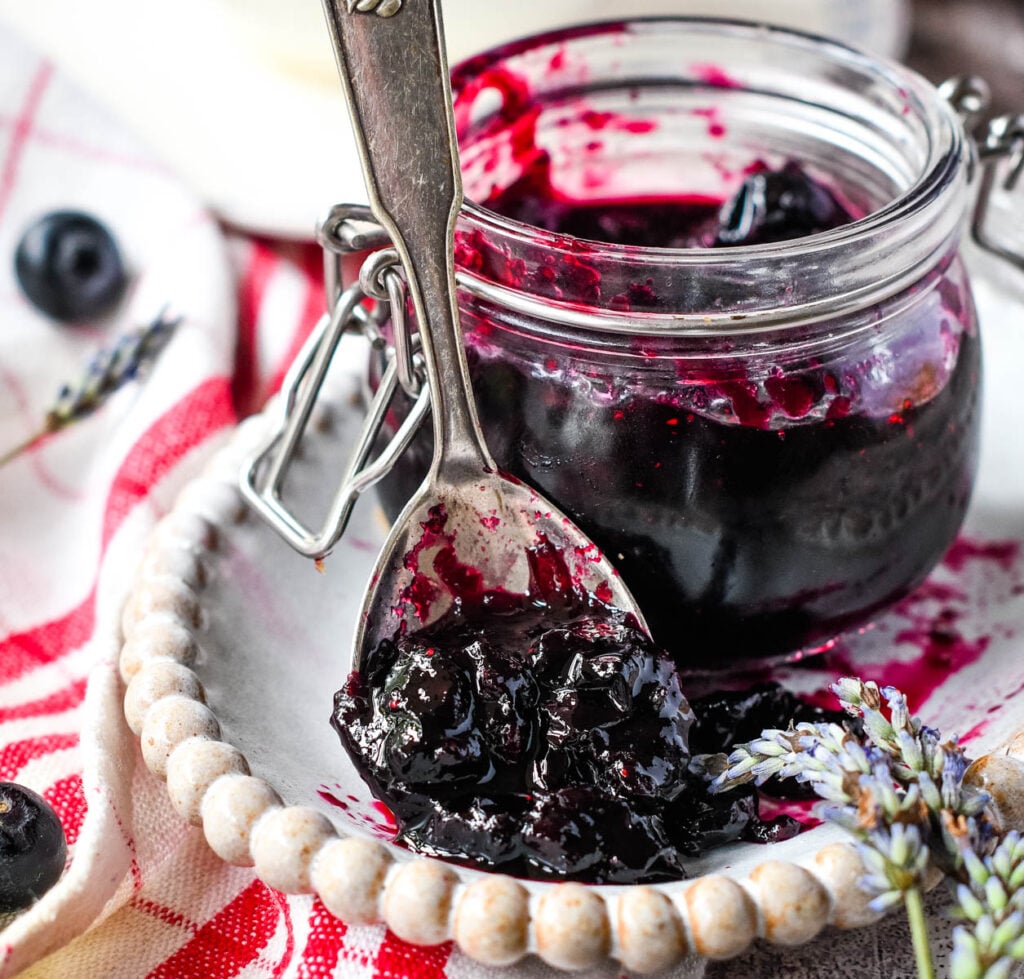 blueberry jam with lemon and lavender